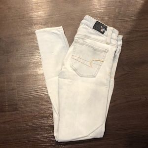America Eagle jeans